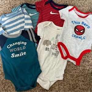 Lot of 6 Baby Boy Onesies Size 6-9 Months